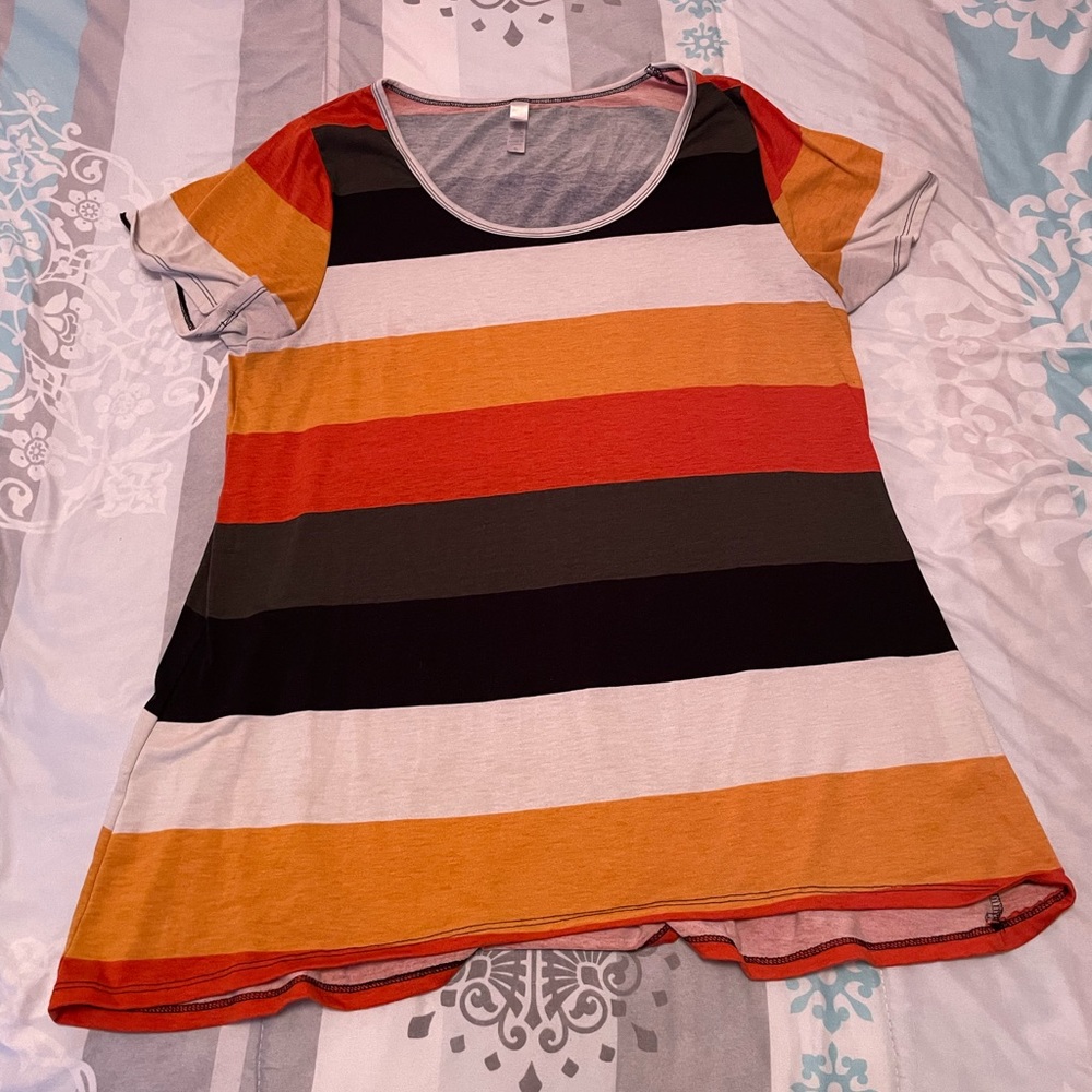Lularoe Classic T
